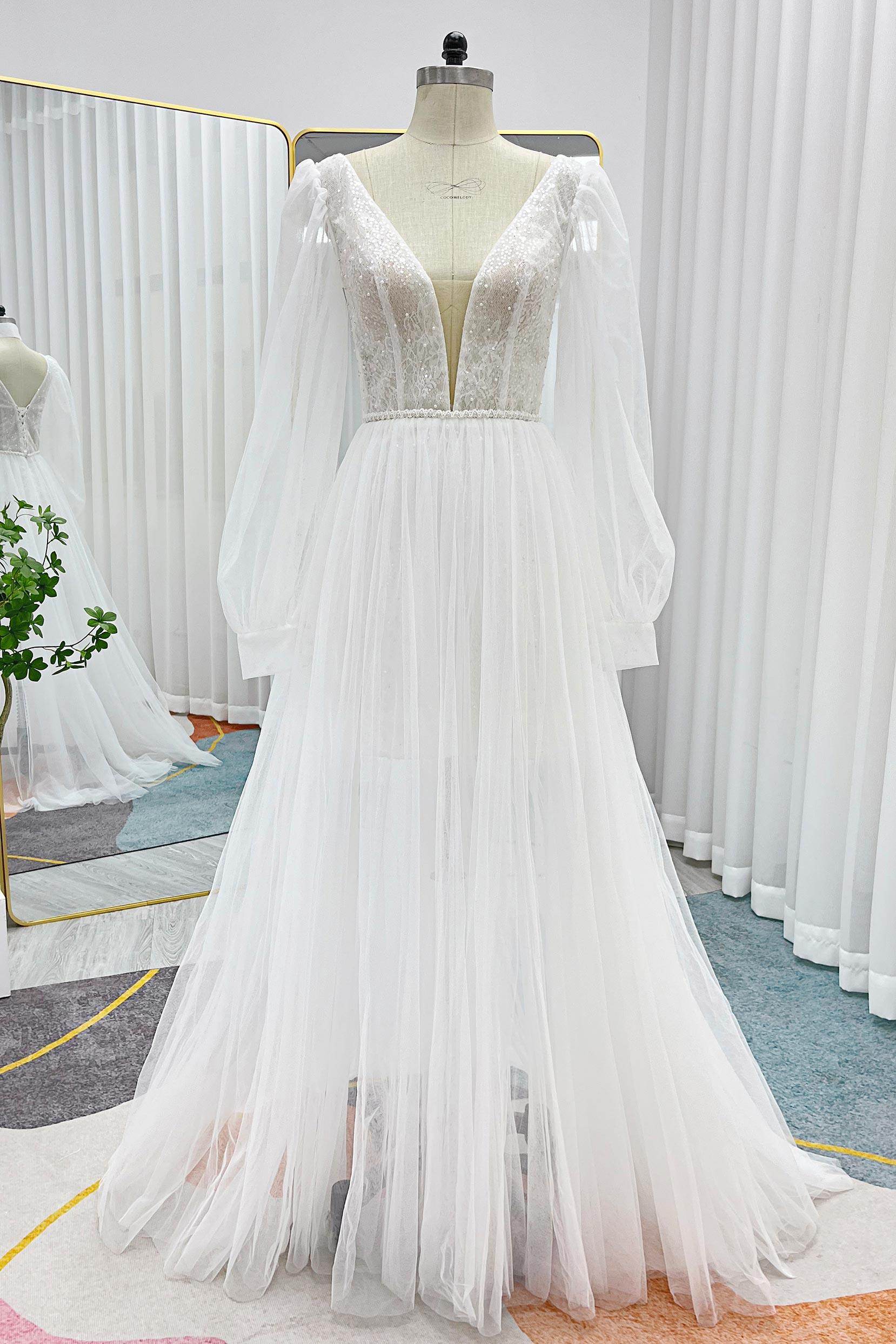 A-Line Sweep-Brush Train Lace Tulle Wedding Dress CW3295 - COCOMELODY